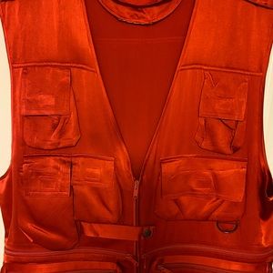 Hunters style short vest by DKNY